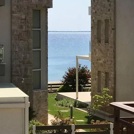 Sea *